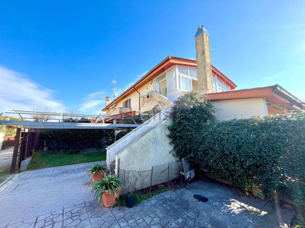 appartamento in vendita ad Anzio in zona Lido dei Pini