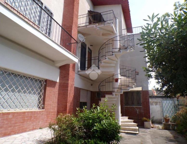 appartamento in vendita ad Anzio in zona Mare