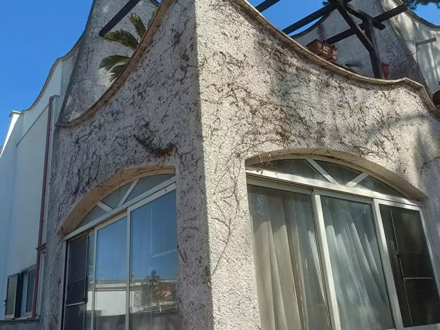 casa indipendente in vendita ad Anzio in zona Mare