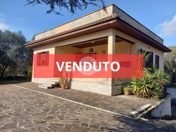 casa indipendente in vendita ad Anzio in zona Lido dei Pini