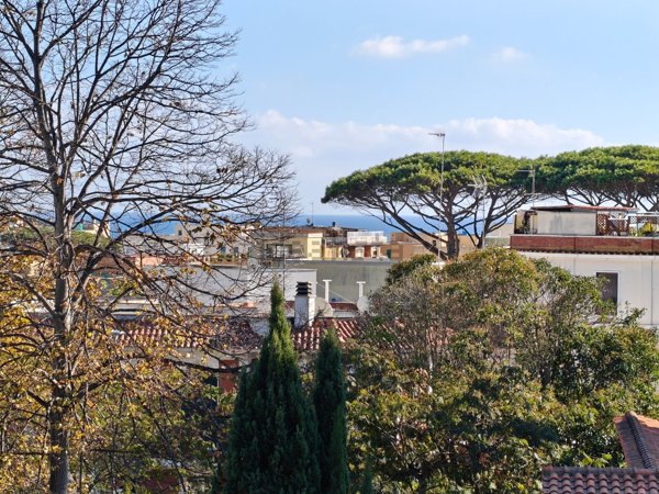 appartamento in vendita ad Anzio in zona Mare