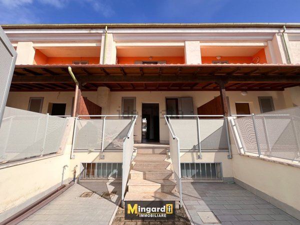 casa indipendente in vendita ad Anzio