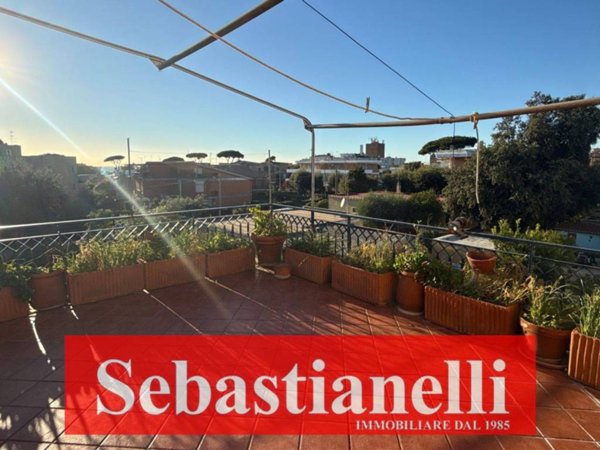 appartamento in vendita ad Anzio in zona Mare