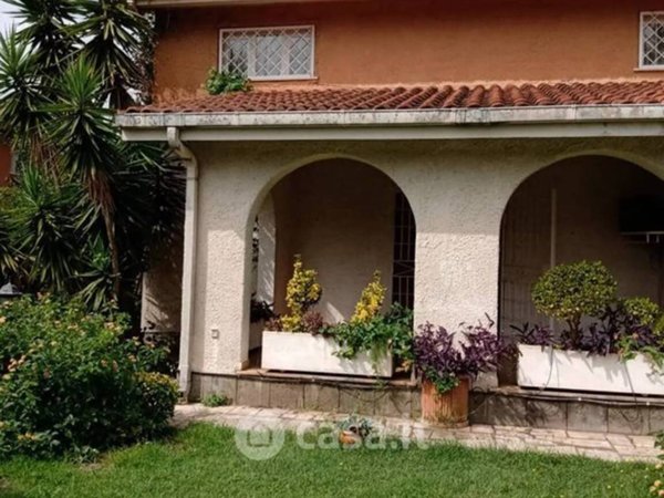 casa indipendente in vendita ad Anzio in zona Villa Claudia