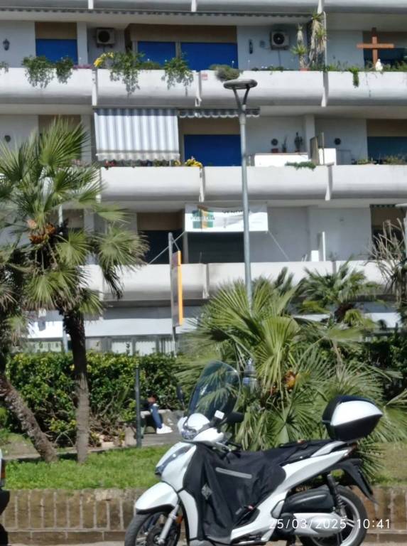 appartamento in vendita ad Anzio in zona Mare