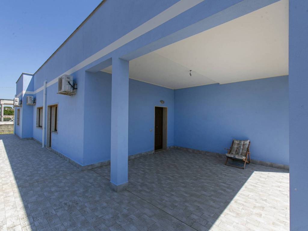 casa indipendente in vendita ad Anzio in zona Villa Claudia
