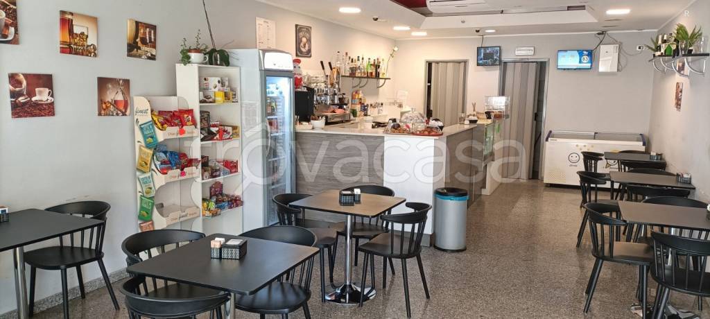 negozio in vendita ad Anzio