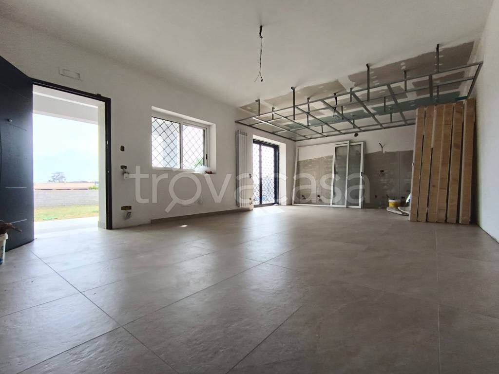 casa indipendente in vendita ad Anzio