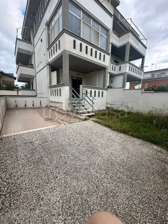 appartamento in vendita ad Anzio in zona Stazione