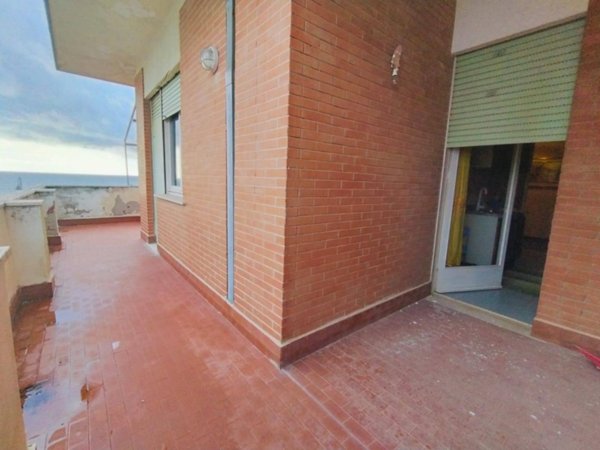 appartamento in vendita ad Anzio in zona Mare