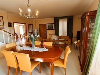 casa indipendente in vendita ad Anzio in zona Villa Claudia