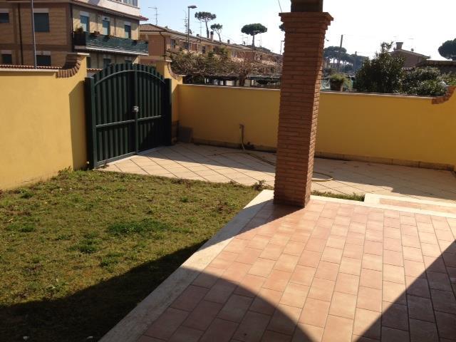 casa indipendente in vendita ad Anzio