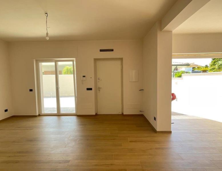 casa indipendente in vendita ad Anzio in zona Mare