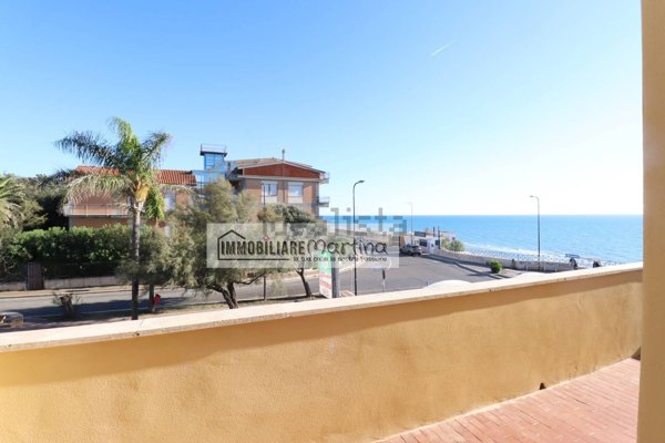 appartamento in vendita ad Anzio in zona Mare