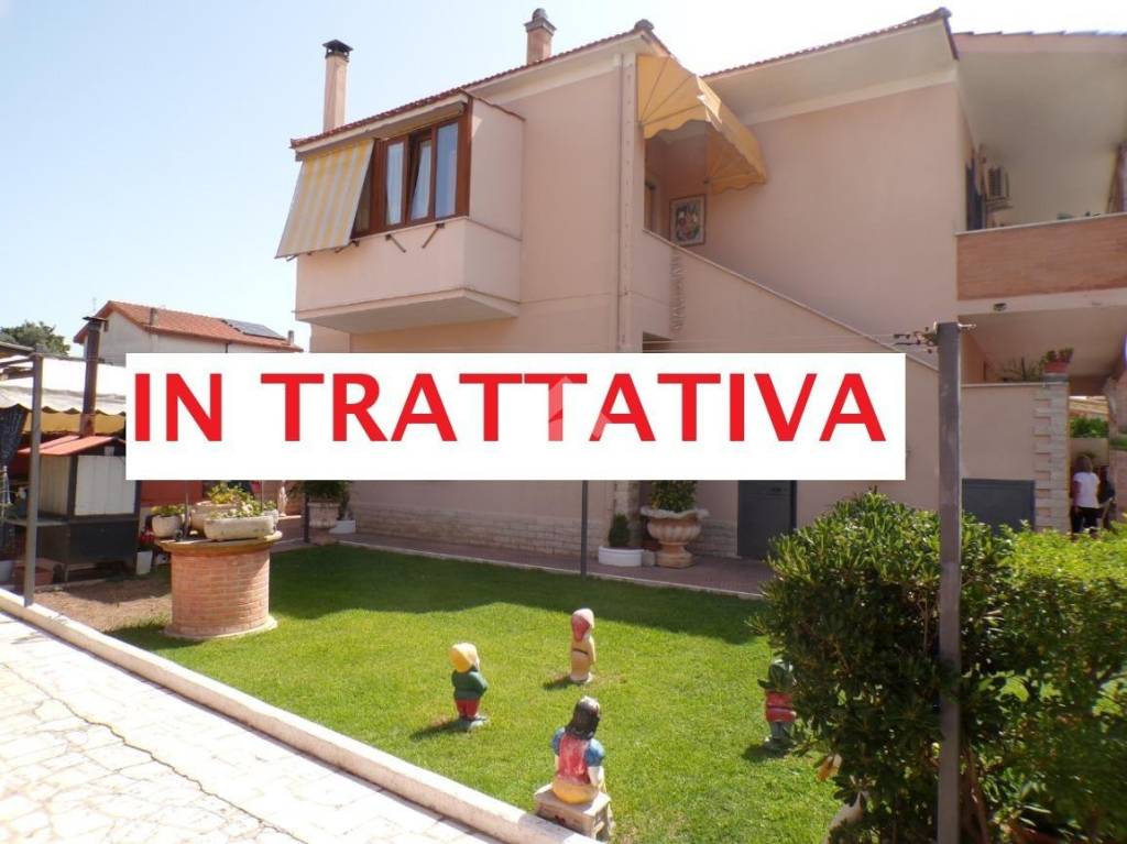 casa indipendente in vendita ad Anzio