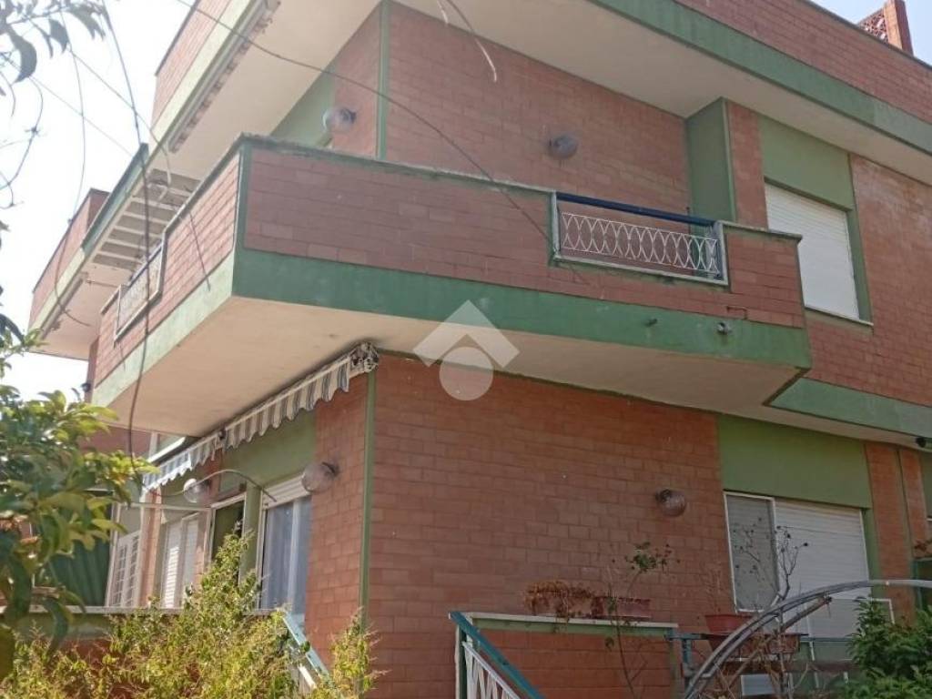 casa indipendente in vendita ad Anzio in zona Mare