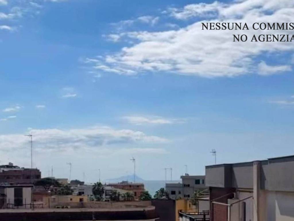 appartamento in vendita ad Anzio in zona Mare