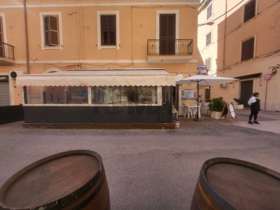 negozio in vendita ad Anzio