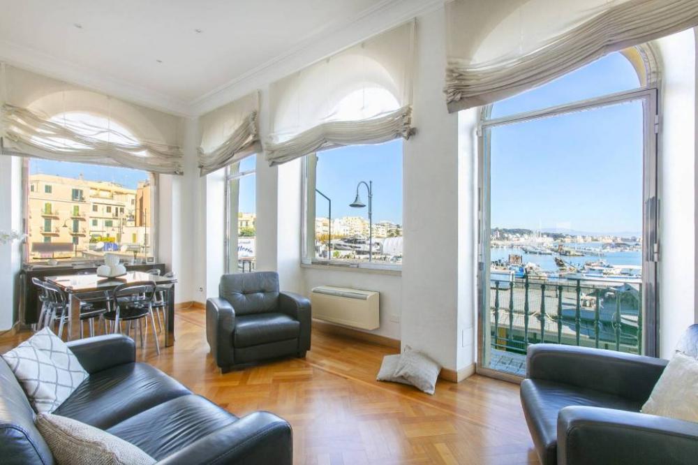 appartamento in vendita ad Anzio in zona Mare