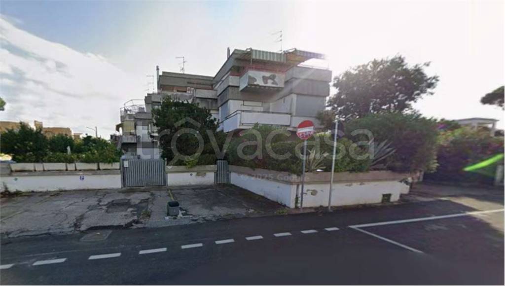 appartamento in vendita ad Anzio in zona Mare