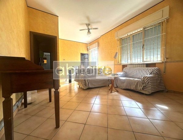 appartamento in vendita ad Anzio in zona Villa Claudia