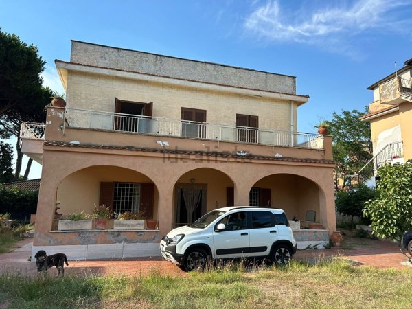 appartamento in vendita ad Anzio in zona Lido dei Pini