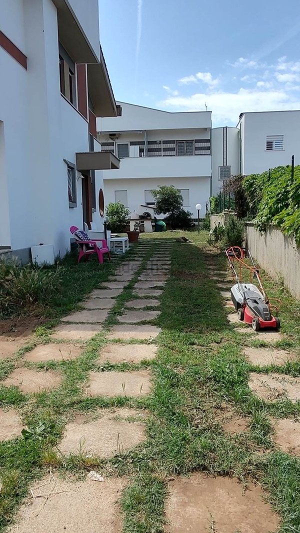 casa indipendente in vendita ad Anzio in zona Villa Claudia