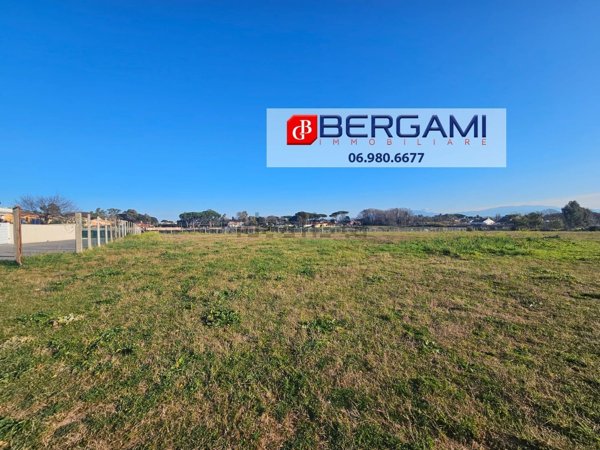 casa indipendente in vendita ad Anzio