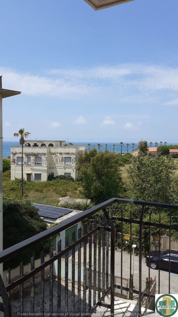 appartamento in vendita ad Anzio in zona Mare