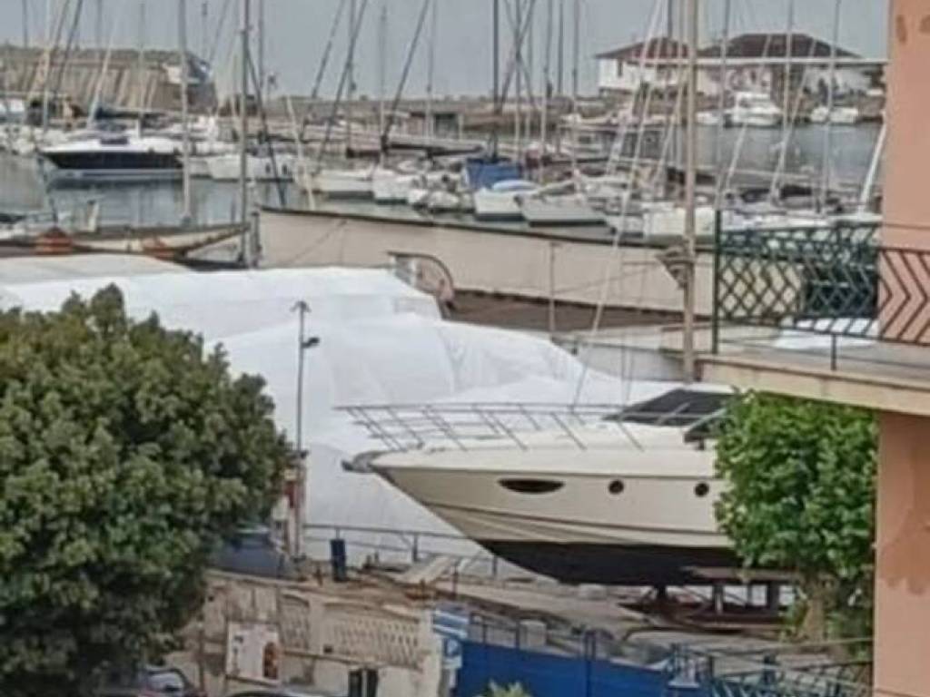 appartamento in vendita ad Anzio in zona Mare