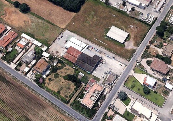 terreno edificabile in vendita ad Anzio