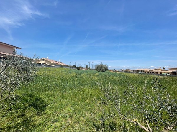 casa indipendente in vendita ad Anzio