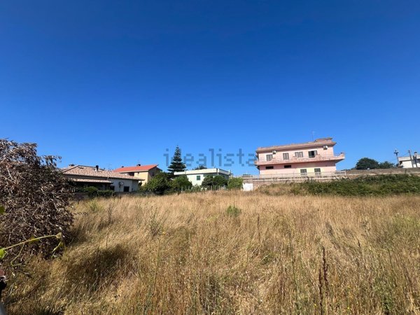 casa indipendente in vendita ad Anzio in zona Villa Claudia