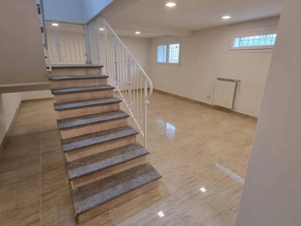 casa indipendente in vendita ad Anzio in zona Villa Claudia