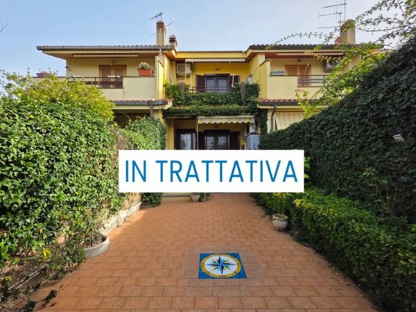 casa indipendente in vendita ad Anzio in zona Villa Claudia