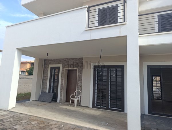 casa indipendente in vendita ad Anzio