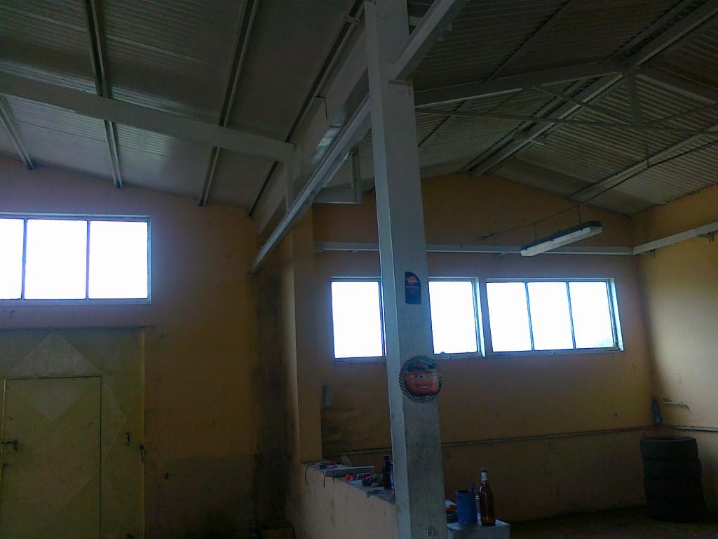 locale commerciale in vendita ad Anzio