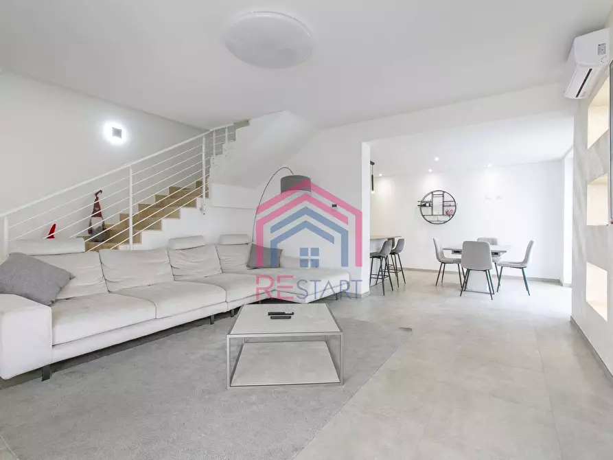 casa indipendente in vendita ad Anzio in zona Villa Claudia