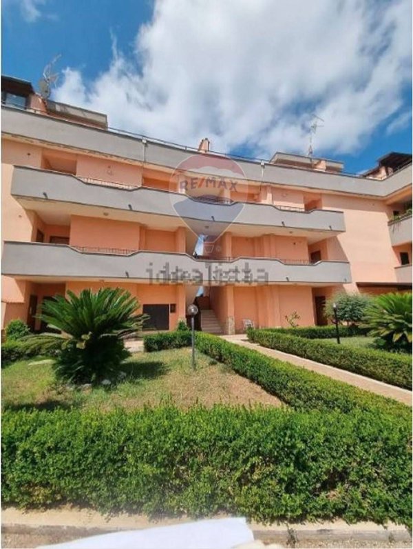 appartamento in vendita ad Anzio in zona Lido dei Pini