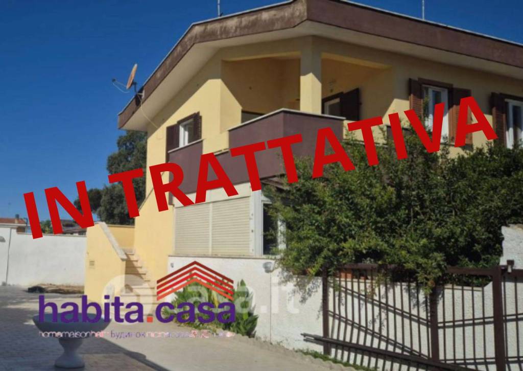 casa indipendente in vendita ad Anzio in zona Stazione