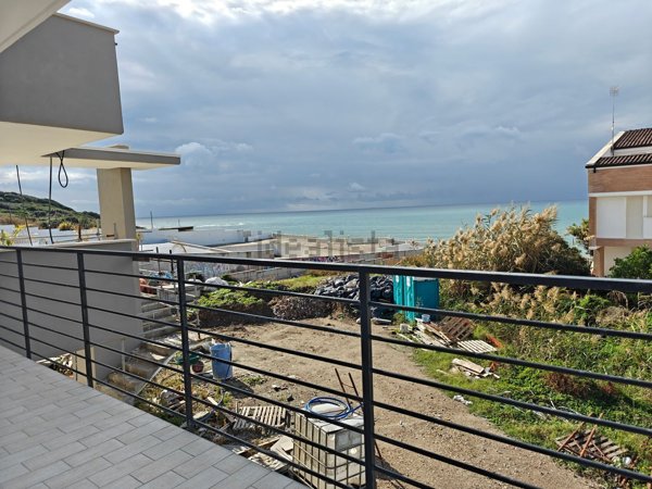 appartamento in vendita ad Anzio in zona Mare