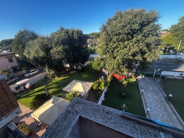 appartamento in vendita ad Anzio in zona Mare