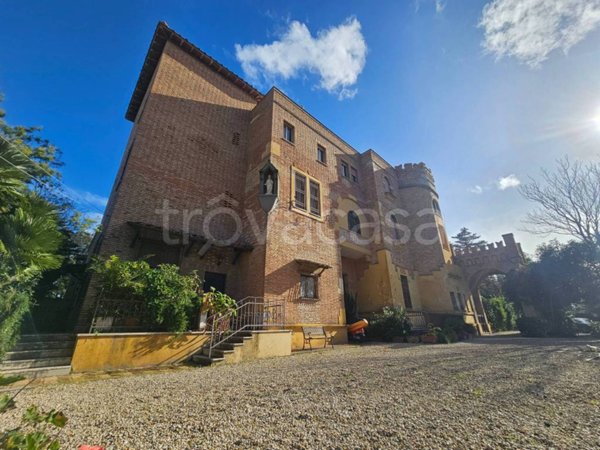 appartamento in vendita ad Anzio in zona Mare