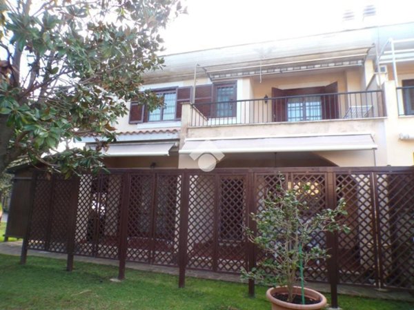 appartamento in vendita ad Anzio in zona Mare