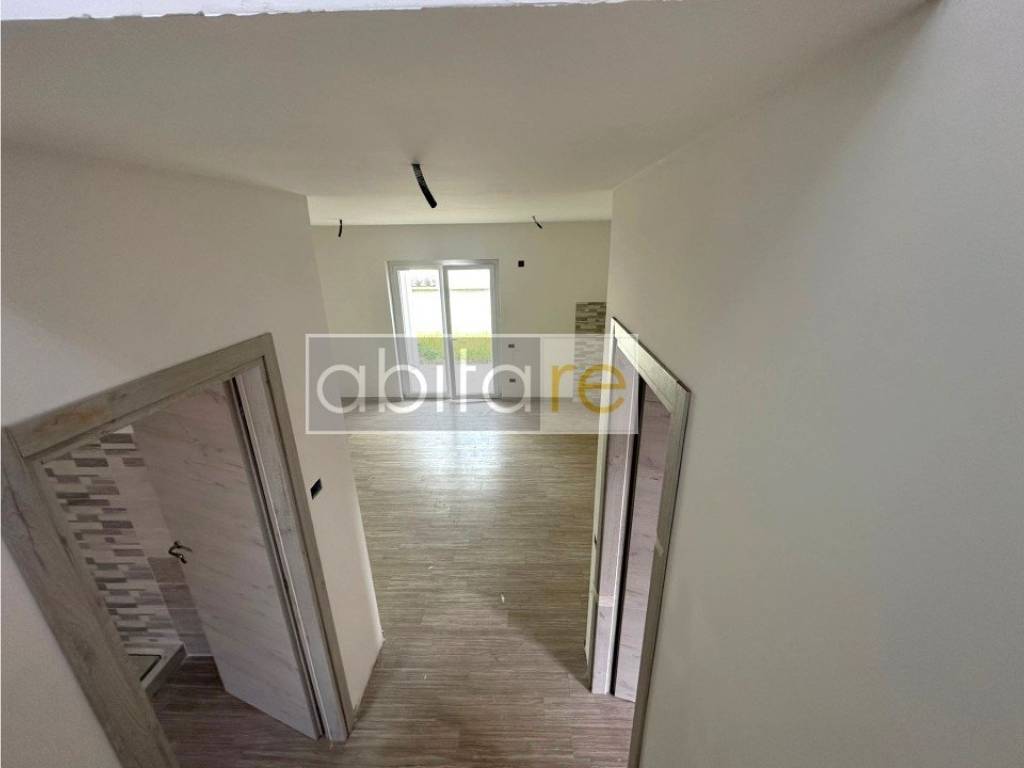 casa indipendente in vendita ad Anzio in zona Stazione