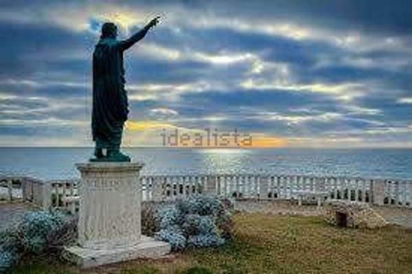 casa indipendente in vendita ad Anzio in zona Villa Claudia