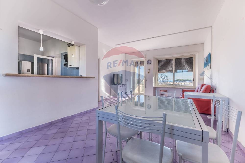 appartamento in vendita ad Anzio in zona Mare