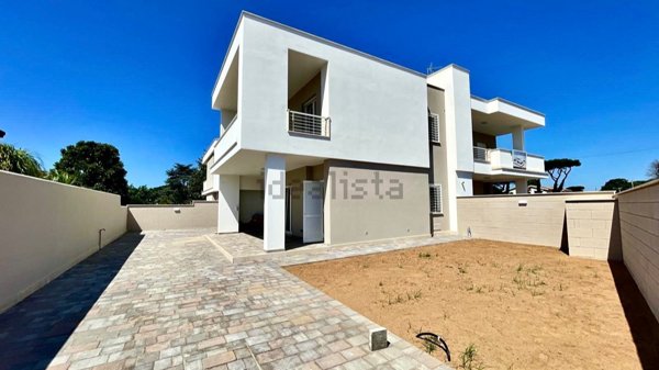 casa indipendente in vendita ad Anzio