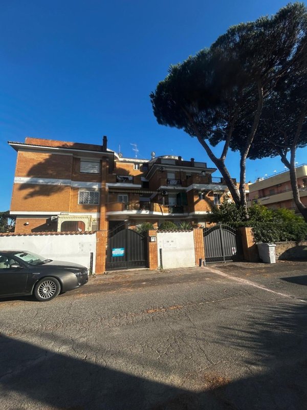 appartamento in vendita ad Anzio in zona Mare