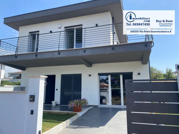 casa indipendente in vendita ad Anzio in zona Mare